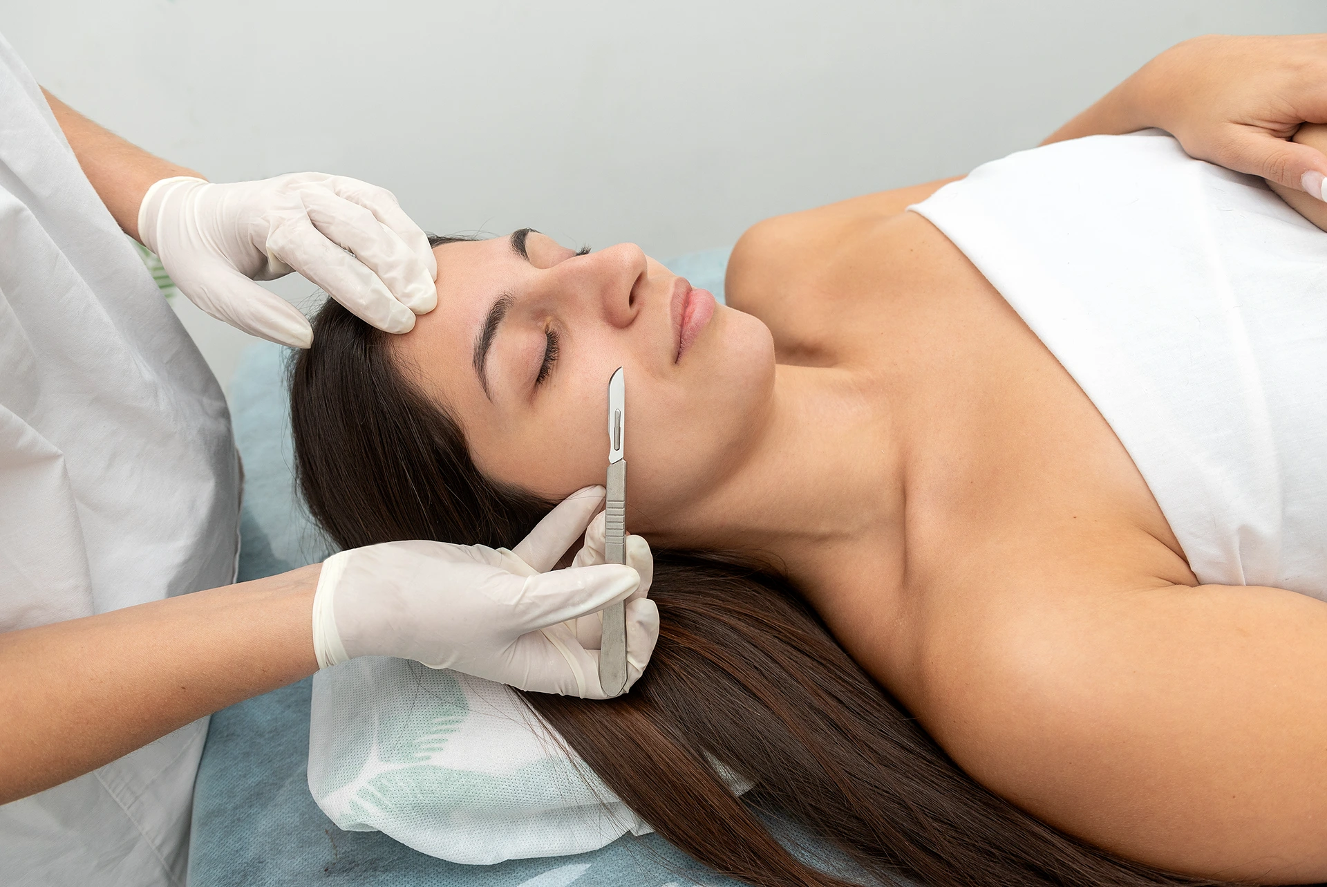 Dermaplaning Results: What to Expect Before and After Your Treatment