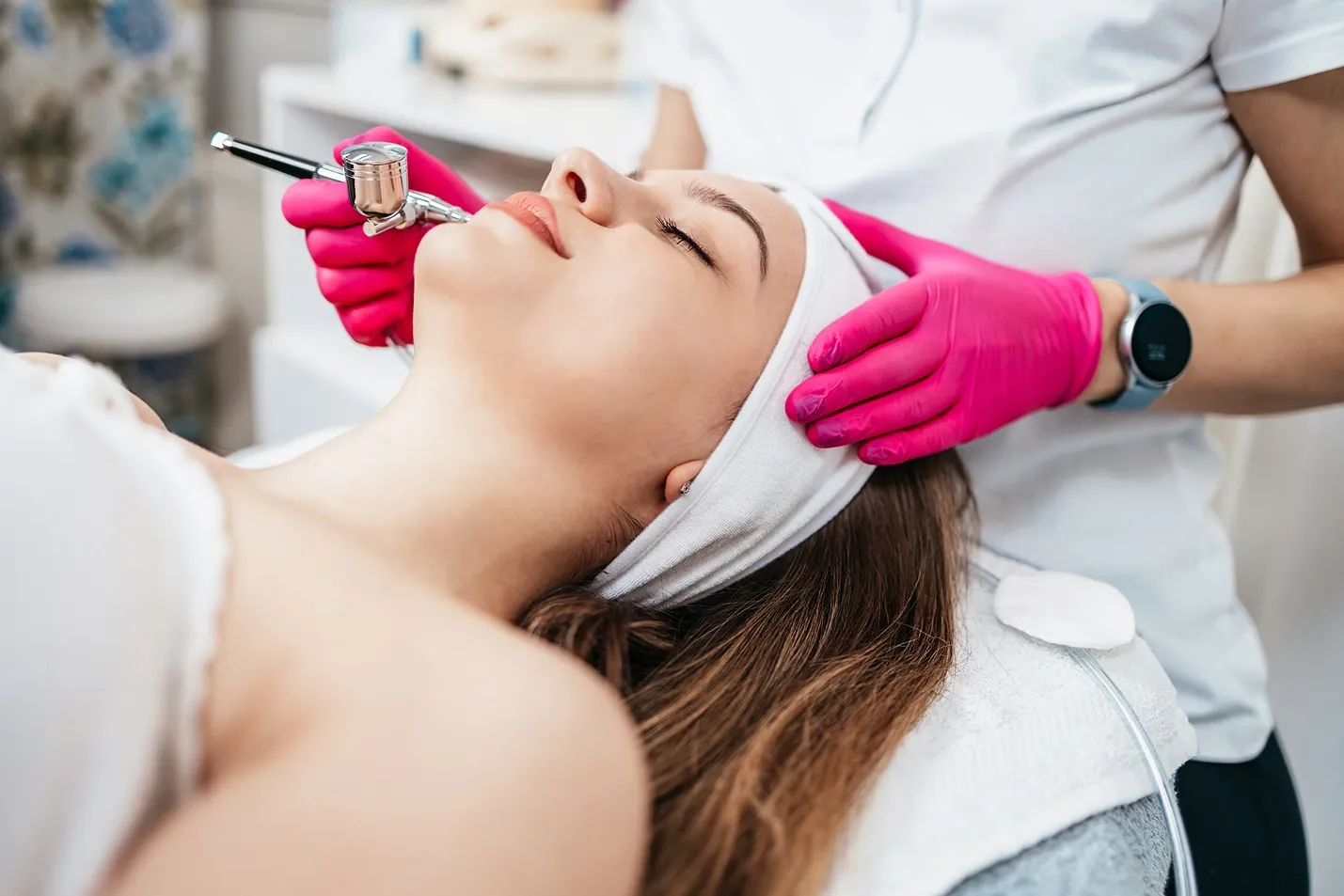 The Radiant Skin Secret: Your Guide to Jet Peel Facials